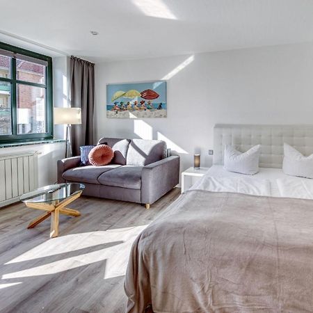 Apartamento Haus Diana - Perlhuhn Waren  Exterior foto