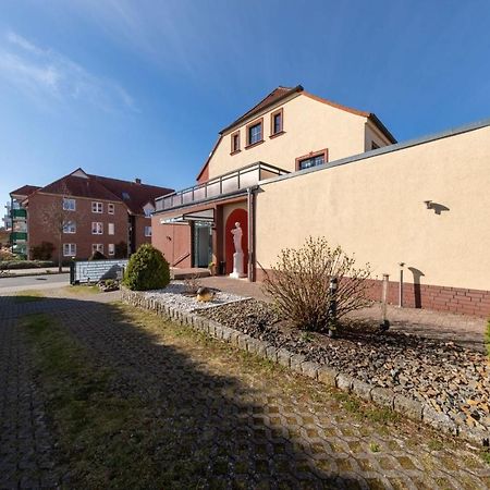 Apartamento Haus Diana - Perlhuhn Waren  Exterior foto